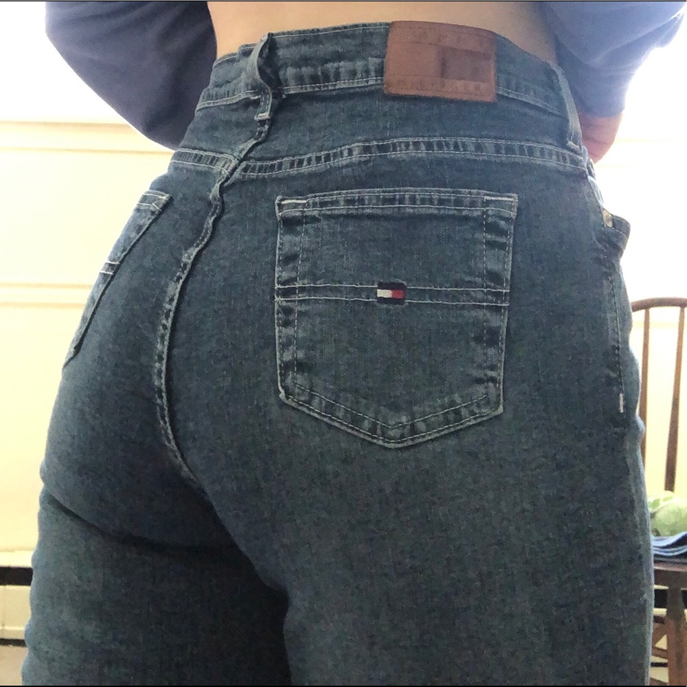 Cropped Mom Jeans